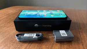 Motorola Edge plus launch date, मोटोरोला फोन 8RAM 256GB के साथ लेगा तगड़े फीचर्स के साथ लेगा एंट्री 